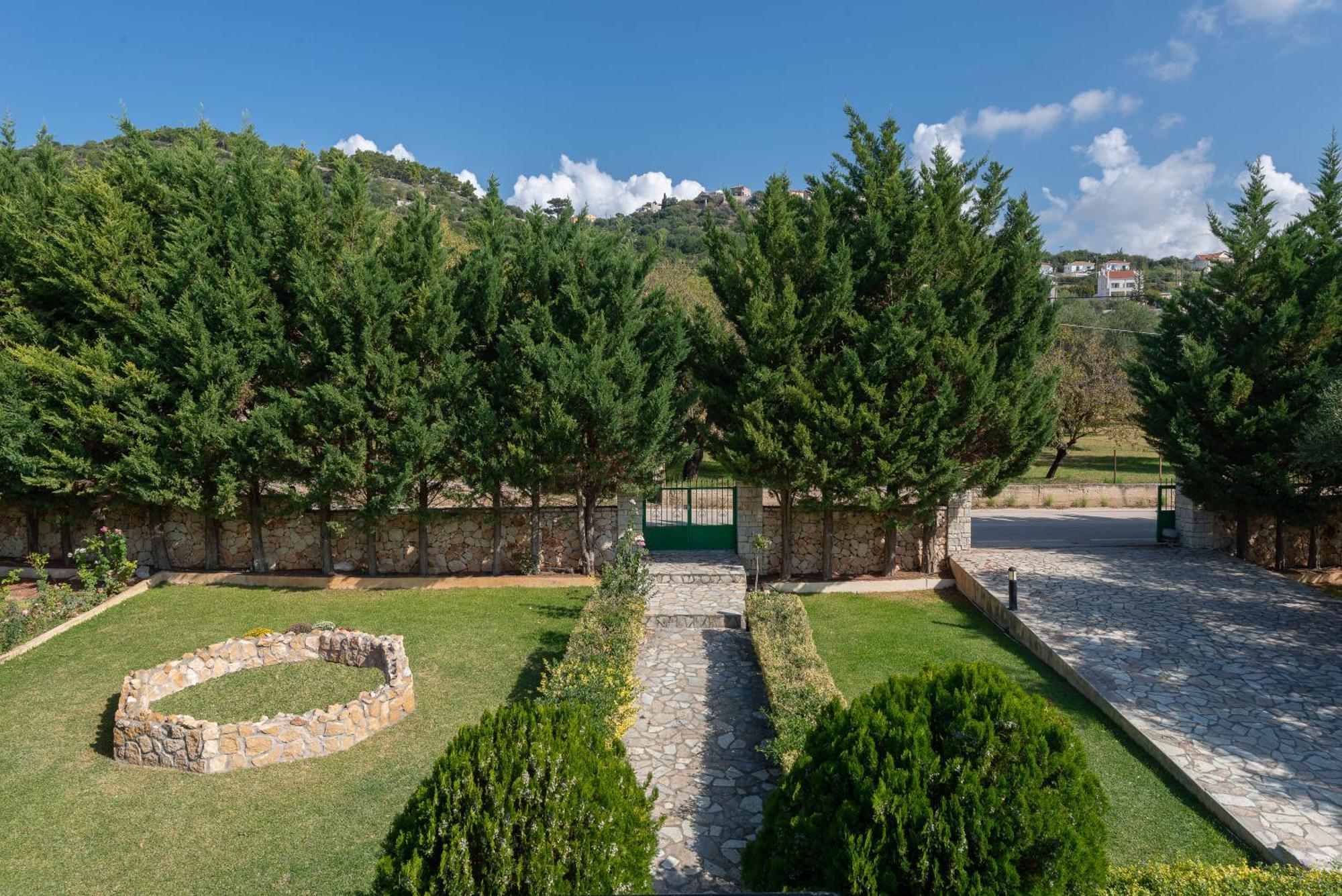Vista Verde Studios & Apartments Свороната Екстер'єр фото