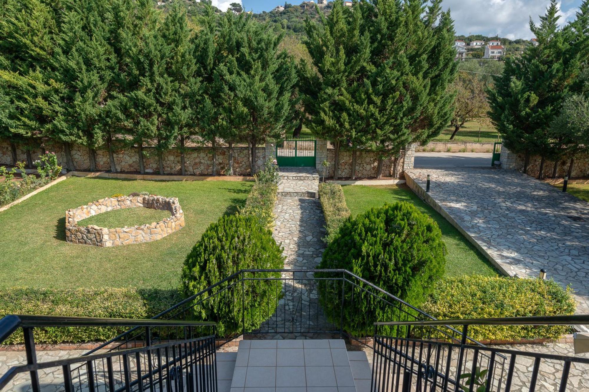 Vista Verde Studios & Apartments Свороната Екстер'єр фото
