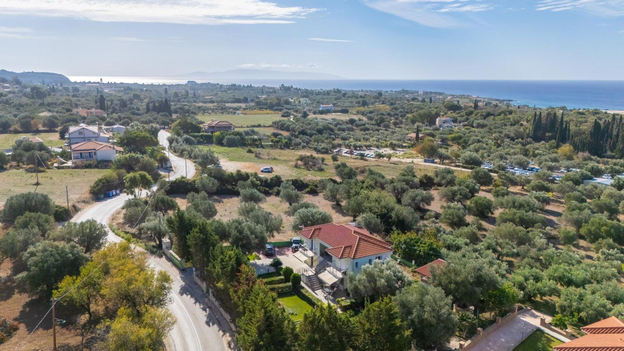 Vista Verde Studios & Apartments Свороната Екстер'єр фото