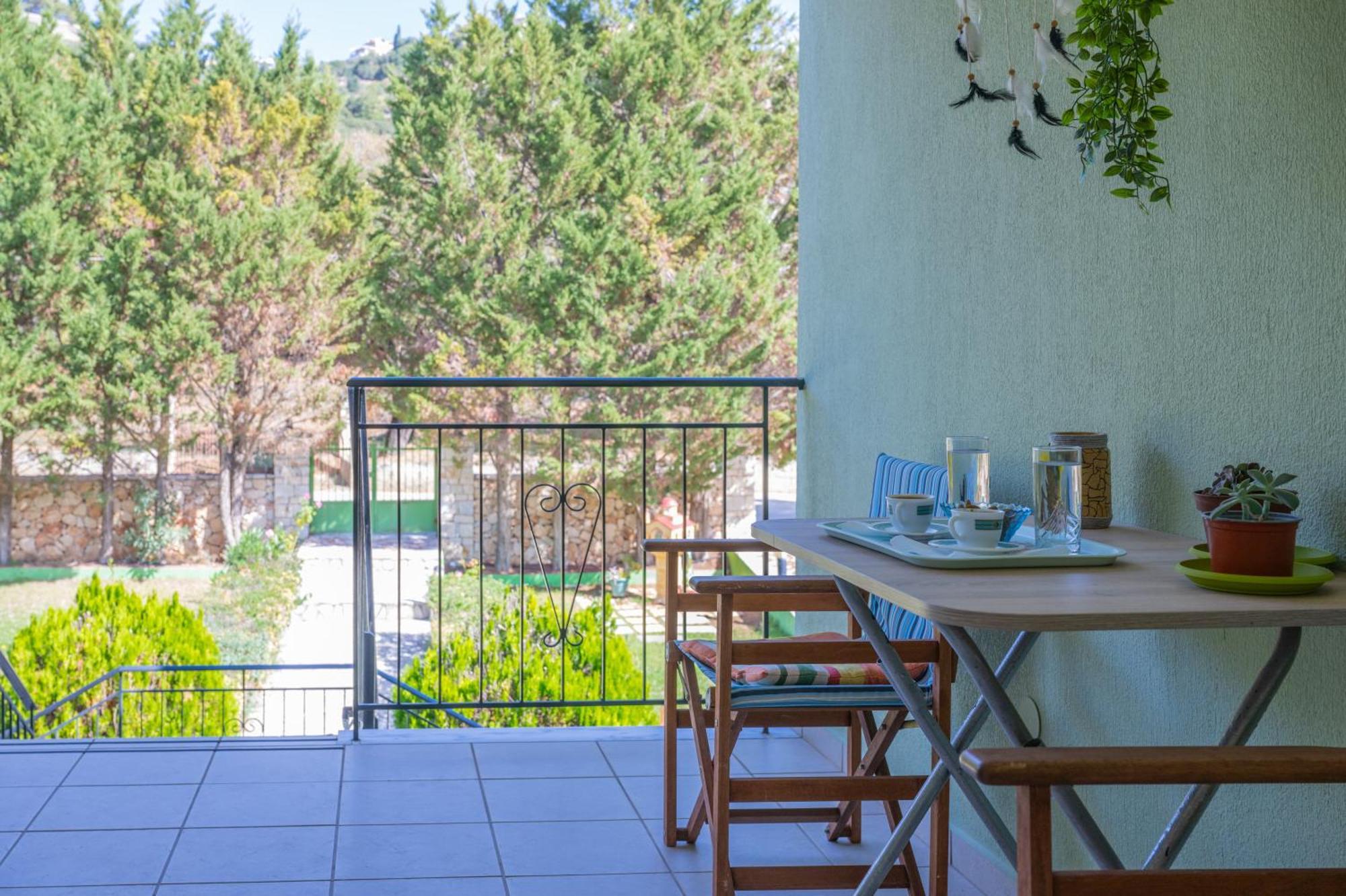 Vista Verde Studios & Apartments Свороната Екстер'єр фото